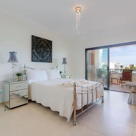Casa Anita * ラゴス